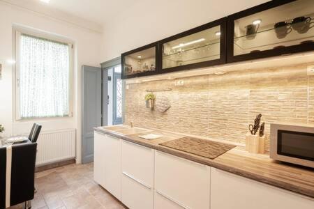 Nice Apartment In The Center 부다페스트 외부 사진